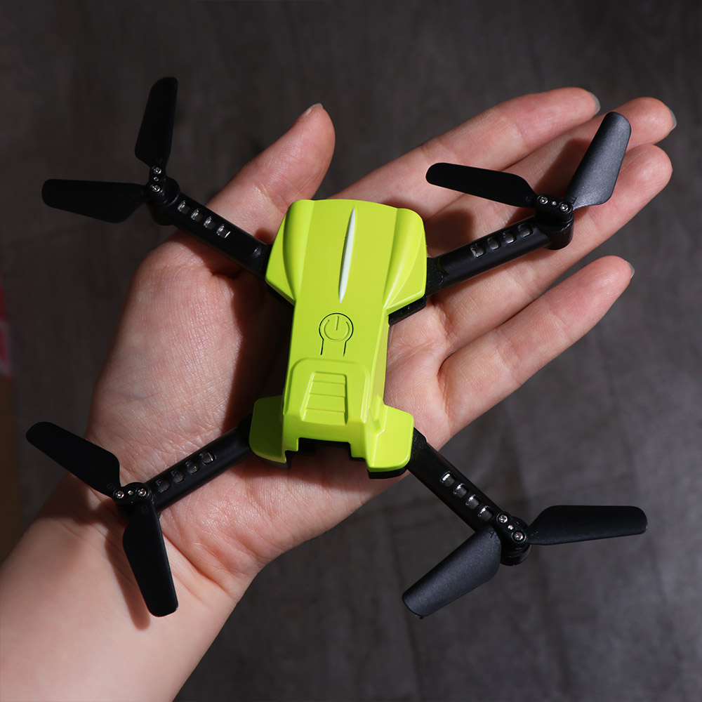RCヘリコプター ABSリモコン飛行機おもちゃ 空撮 四軸  - Drone Rc Cable のレビューと価格