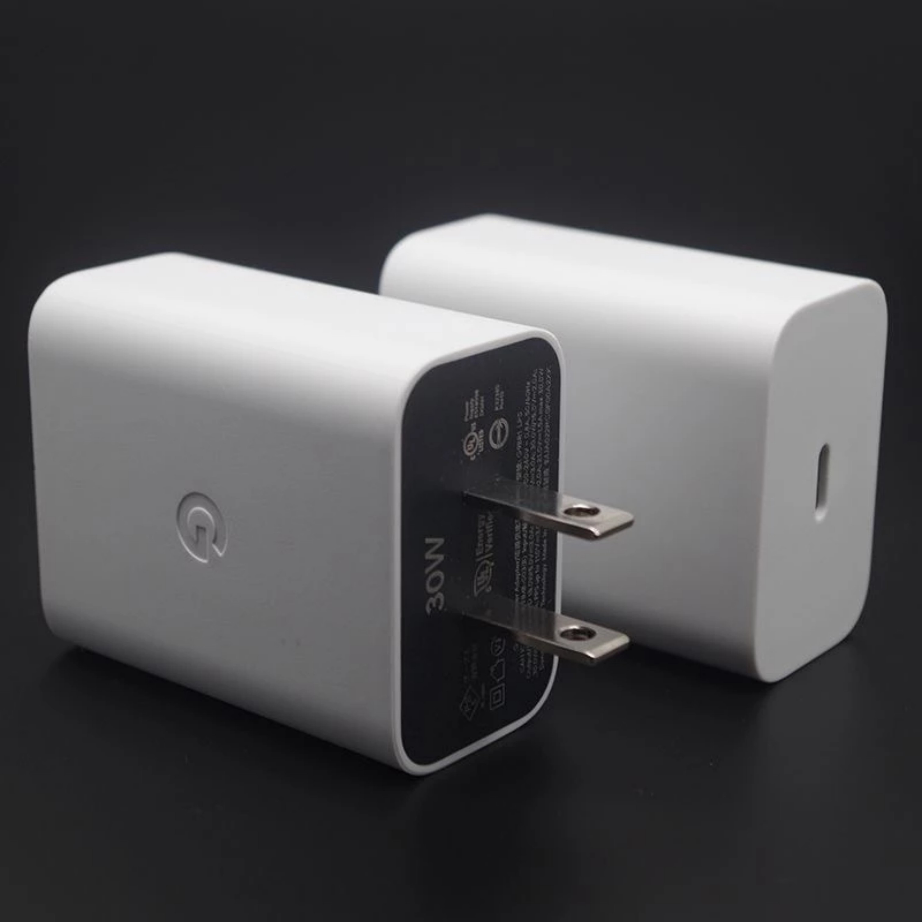Pixel 9 Pro 30W充電器 EU US UKプラグ - Drone Xl Rc のレビューと価格